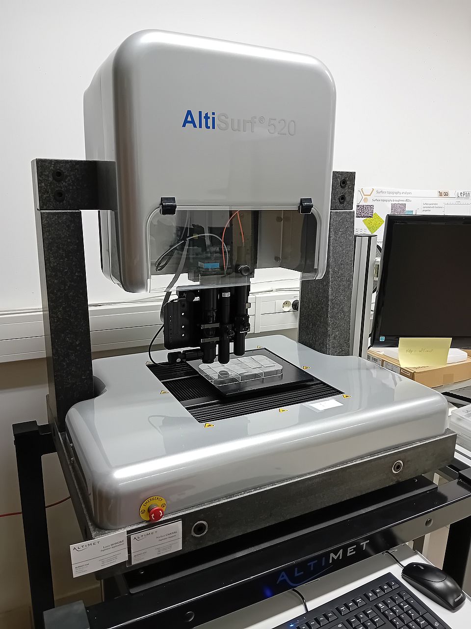 Microscope confocal AltiSurf 520